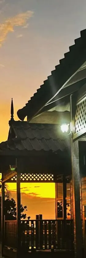 HAURA Homestay Seberang Takir BBQ3，位于Kampong Bukit Tok Beng的酒店