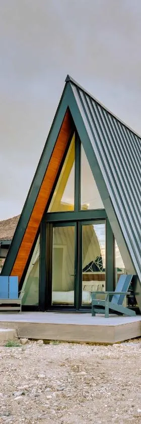 Stardust Big Bend Luxury A-Frame#4 great views，位于特灵瓜的酒店