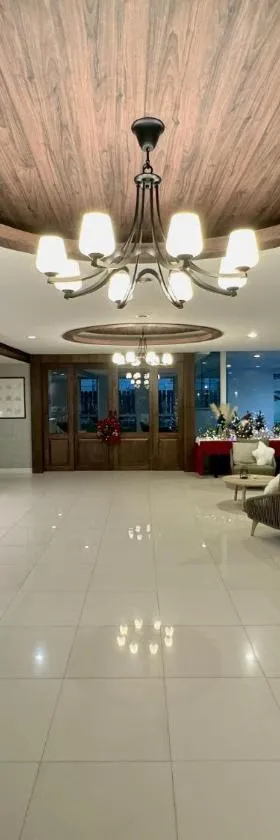 Sriracha Avenue Serviced Apartment，位于是拉差的酒店