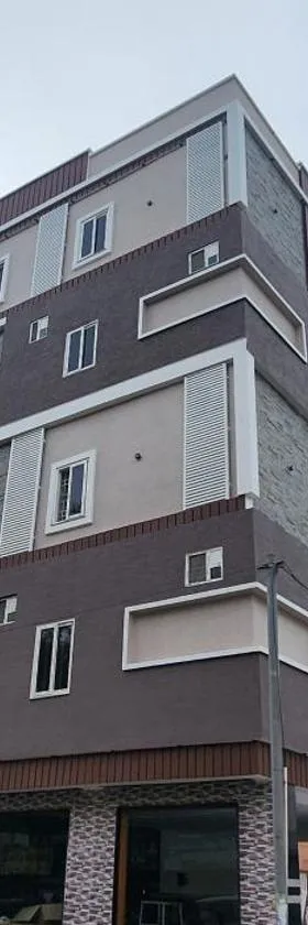 HOTeL DVR GRAND，位于贡土尔的酒店