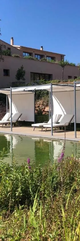 Torres De Selma - Eco Resort，位于El Pla de Manlleu的酒店