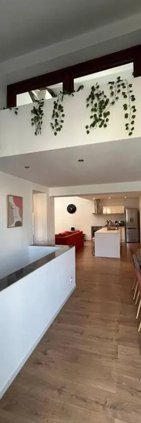 Logement chaleureux et spacieux，位于唐莱沃斯热的酒店