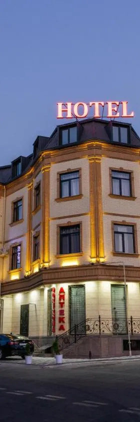 Royal Sebzor Hotel，位于塔什干的酒店