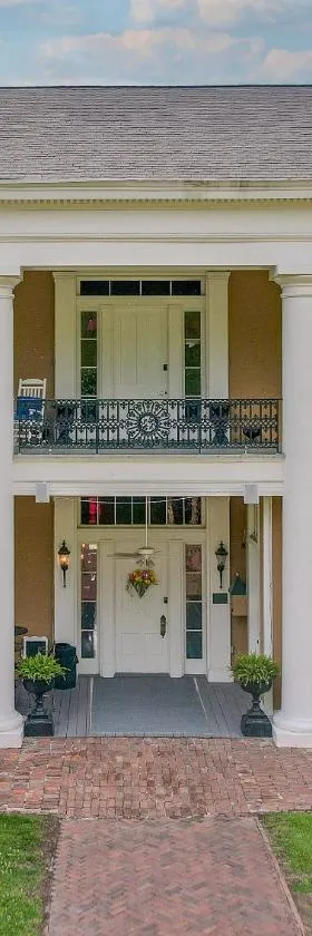 The Inn at Cedar Grove，位于维克斯堡的酒店