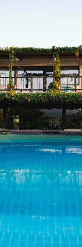 Finca Los Pajaros cerca de Puy du fou Toledo，位于Navahermosa的酒店