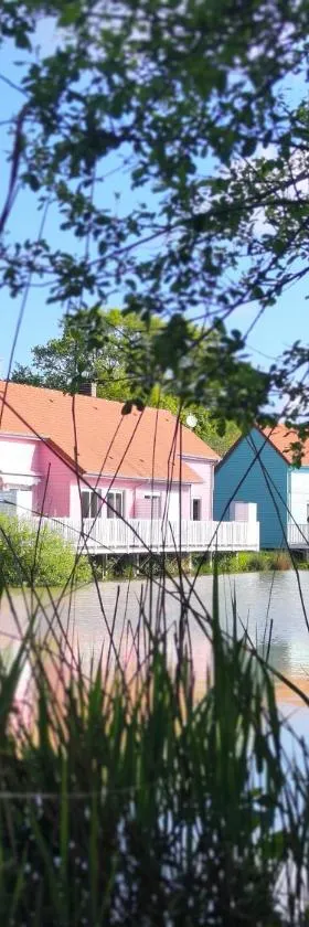 Domaine de la roselière • Nature • Brenne，位于Rosnay的酒店
