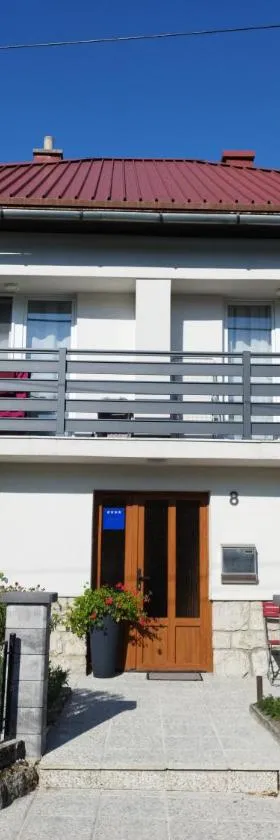 "Cattus" studio apartman，位于弗济内的酒店