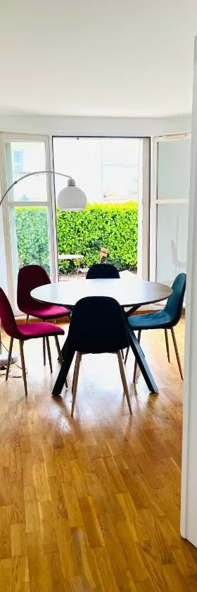 Appartement standing avec jardin, 4 personnes, stratégiquement situé，位于芒特拉若利的酒店