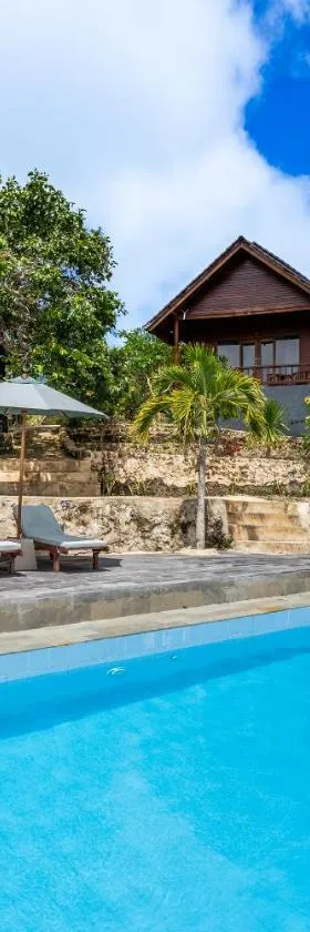 Nusa Penida Pini Sentana，位于珀尼达岛的酒店
