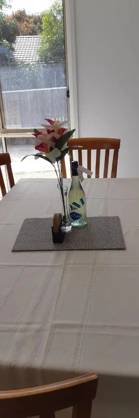 An Executive 3 Bedroom New House, all to yourself，位于Higgins的酒店