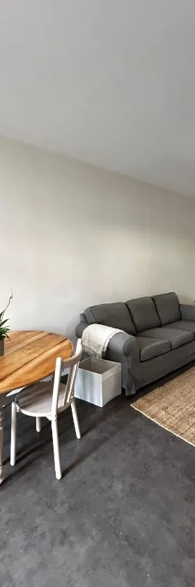 Escapades cosy au cœur des vignes，位于Cézac的酒店