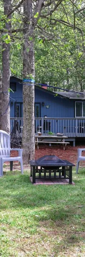 Little Cub Villa- 3Beds-2Baths-GameRM-FirePit-Outdoor Obstacle Course-WIFI-AC，位于托比汉纳的酒店