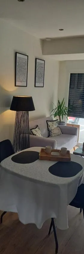 L'appart des mésanges，位于LʼHerbergement的酒店