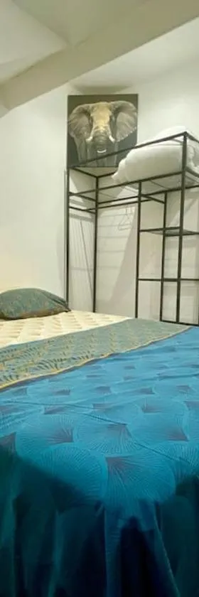 Appartement cosy，位于克雷伊的酒店
