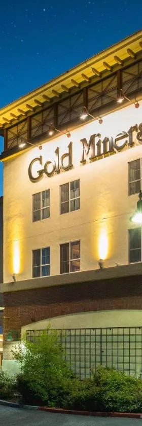 Gold Miners Inn Grass Valley, Ascend Hotel Collection，位于草谷的酒店