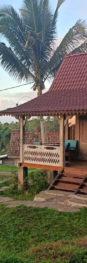 D'Ume Bendoel Homestay，位于贾蒂卢维的酒店