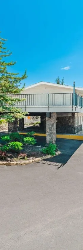 Pullman Garden Inn，位于普尔曼的酒店