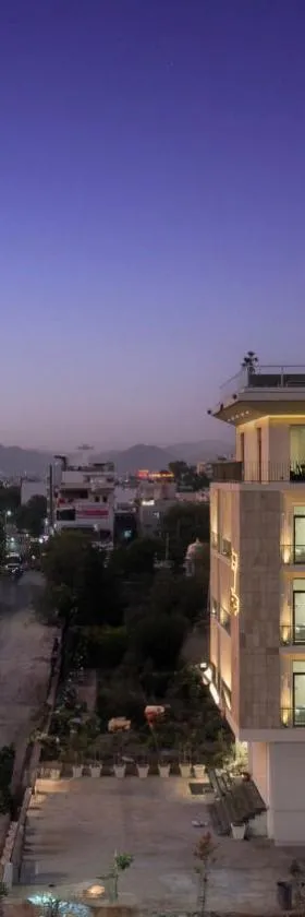 7 rays hotel，位于乌代浦的酒店