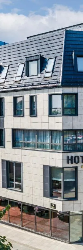 Hotel Opera，位于比亚韦斯托克的酒店