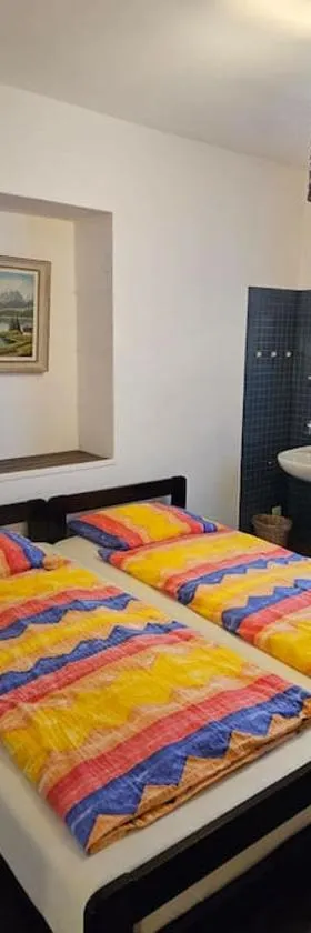 Appartamento confortevole，位于Ponte Brolla的酒店