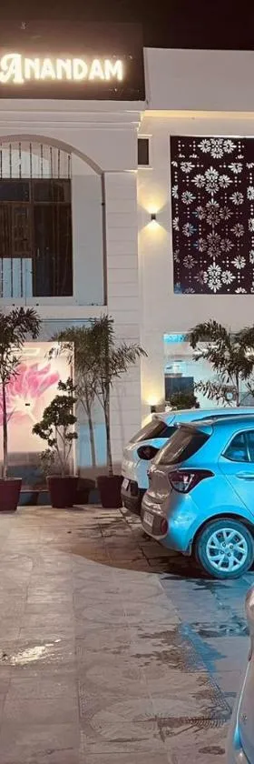 Hotel Ram Anandam Inn，位于Faizābād的酒店