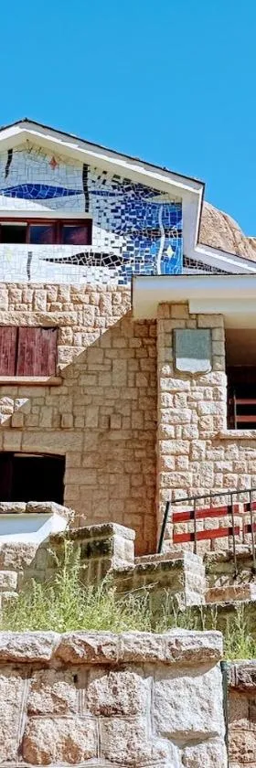 La Casa De La Pedriza，位于曼萨纳雷斯-埃尔雷亚尔的酒店