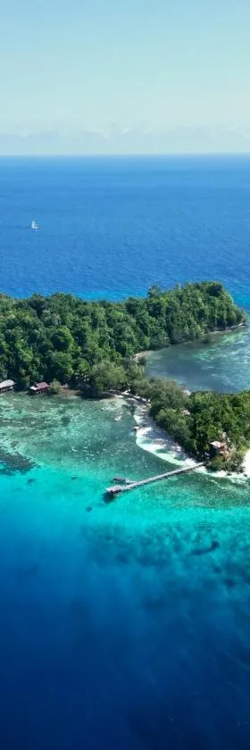 Bolilanga Island Resort - Togean Island，位于Angkayo的酒店