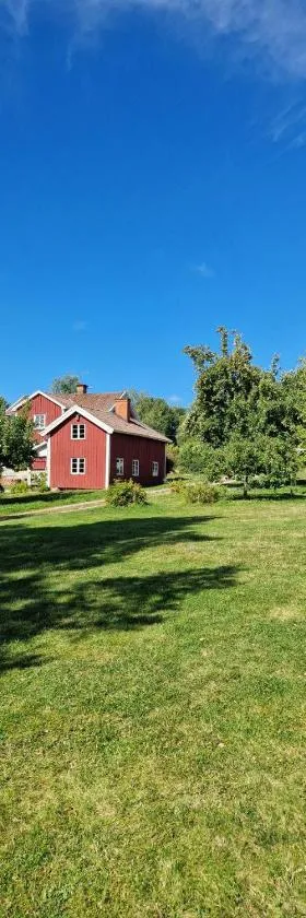 Familienhof Forneby，位于Möklinta的酒店