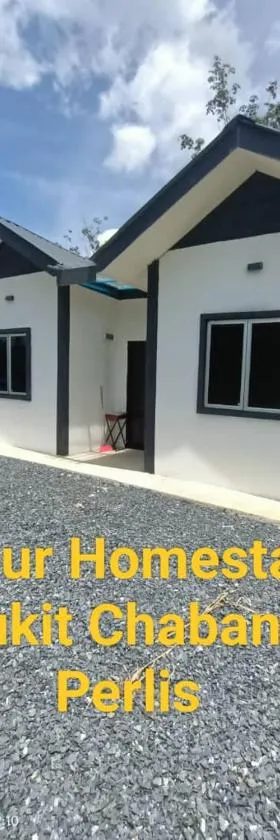 Nour homestay Rumah B，位于Kaki Bukit的酒店