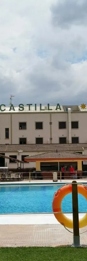 Hospedium Hotel Castilla，位于托里霍斯的酒店