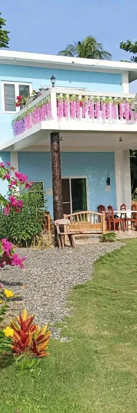 Whitesands Beach Resort，位于San Isidro的酒店