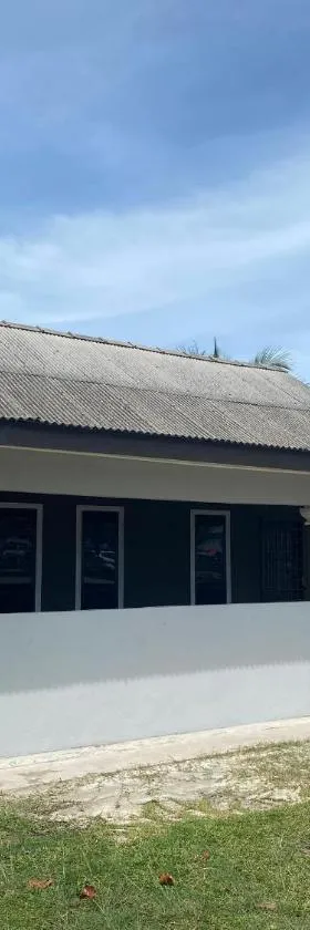 SeaView Homestay，位于Kampong Ru Sepuloh的酒店