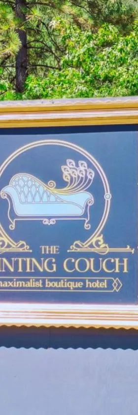 The Fainting Couch Boutique Hotel，位于Cobb的酒店
