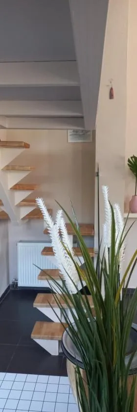 uRban Loft Living，位于卡尔季察的酒店