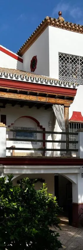 Az-zait，位于阿兹纳尔卡扎尔的酒店
