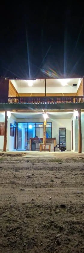 Surfcamp katiet mentawai，位于Katiet的酒店
