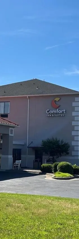 Comfort Inn & Suites Oxford South，位于牛津的酒店
