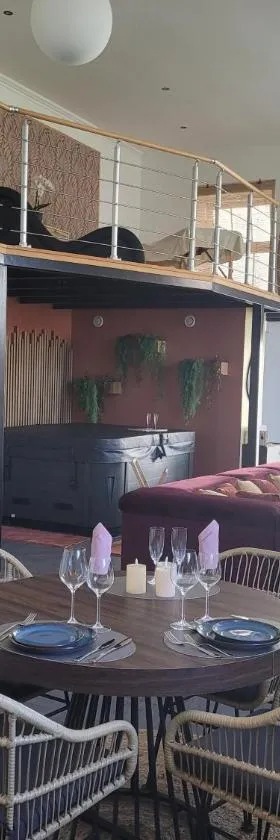 L'instant des Plaisirs，位于Héming的酒店