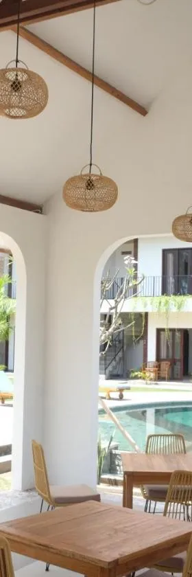 Dipenida Bali，位于Sampalan的酒店