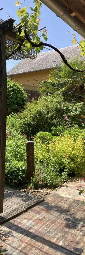 Le 16 maison d'hôtes en Berry，位于Henrichemont的酒店