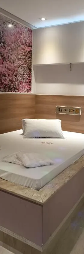 motel chanty，位于皮拉西卡巴的酒店