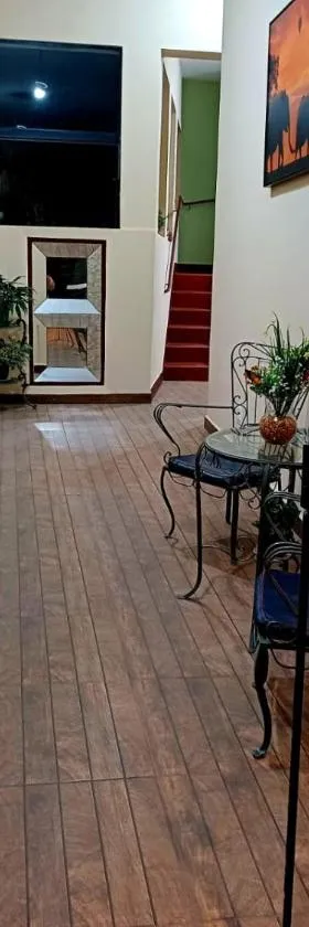Hotel Shangri-la，位于特雷斯科拉松伊斯的酒店