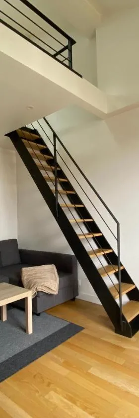 Duplex Moderne Luxe-20 min de Paris，位于昂吉安班斯的酒店