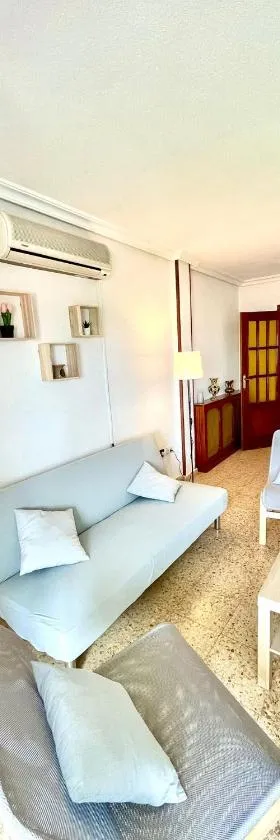 Espacioso piso en Puertollano，位于普埃托利亚诺的酒店