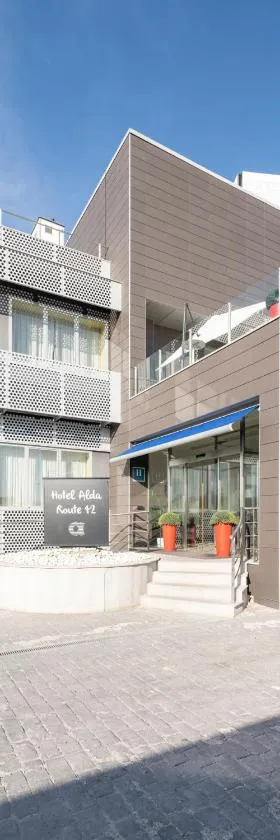 Alda Route 42，位于伊列斯卡斯的酒店