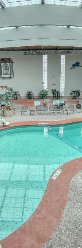 Quality Inn & Suites Green Bay Downtown，位于绿湾的酒店