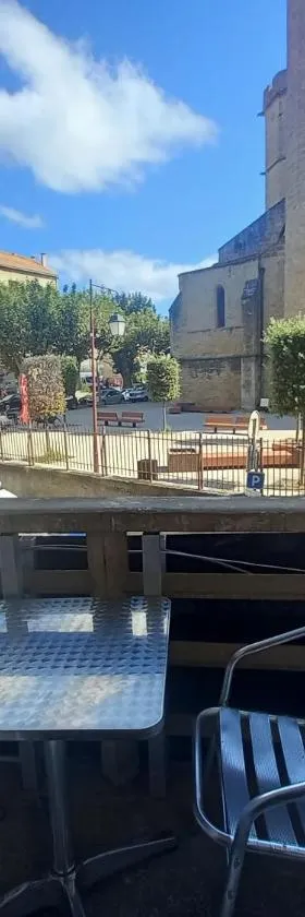 La terrasse du Clermontais，位于克莱蒙莱罗的酒店