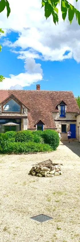 Le Moulin d Olivet，位于Orbigny的酒店