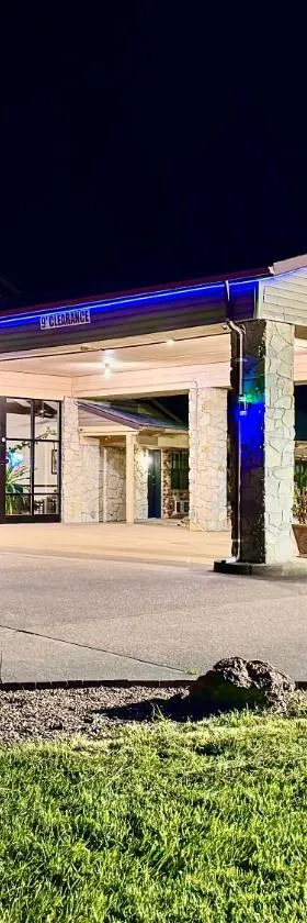 Owensville Inn，位于Owensville的酒店