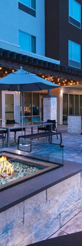 TownePlace Suites by Marriott Stafford Sugar Land，位于斯塔福德的酒店